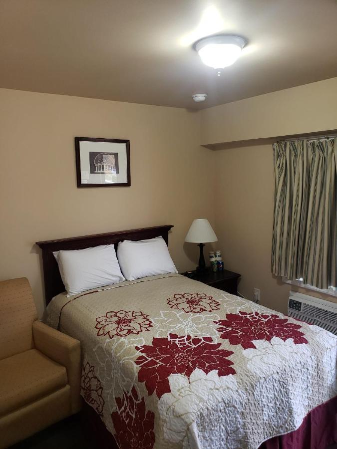 Clarysville Motel Frostburg Extérieur photo