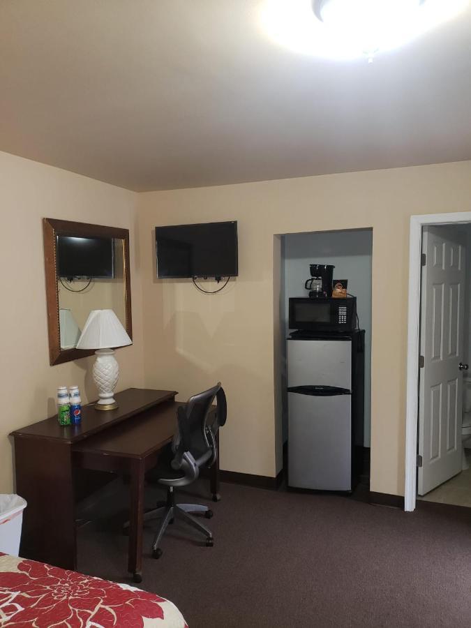 Clarysville Motel Frostburg Extérieur photo