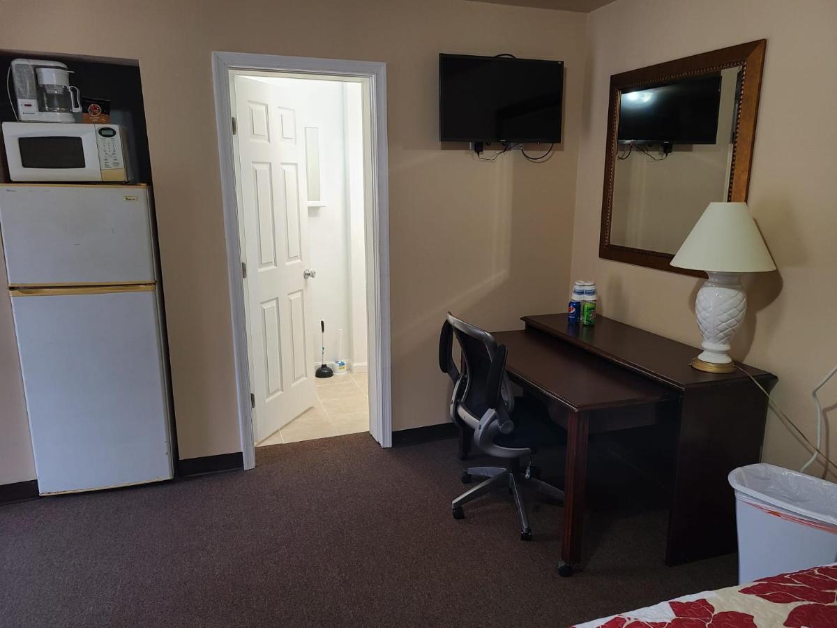 Clarysville Motel Frostburg Extérieur photo