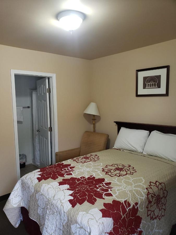 Clarysville Motel Frostburg Extérieur photo